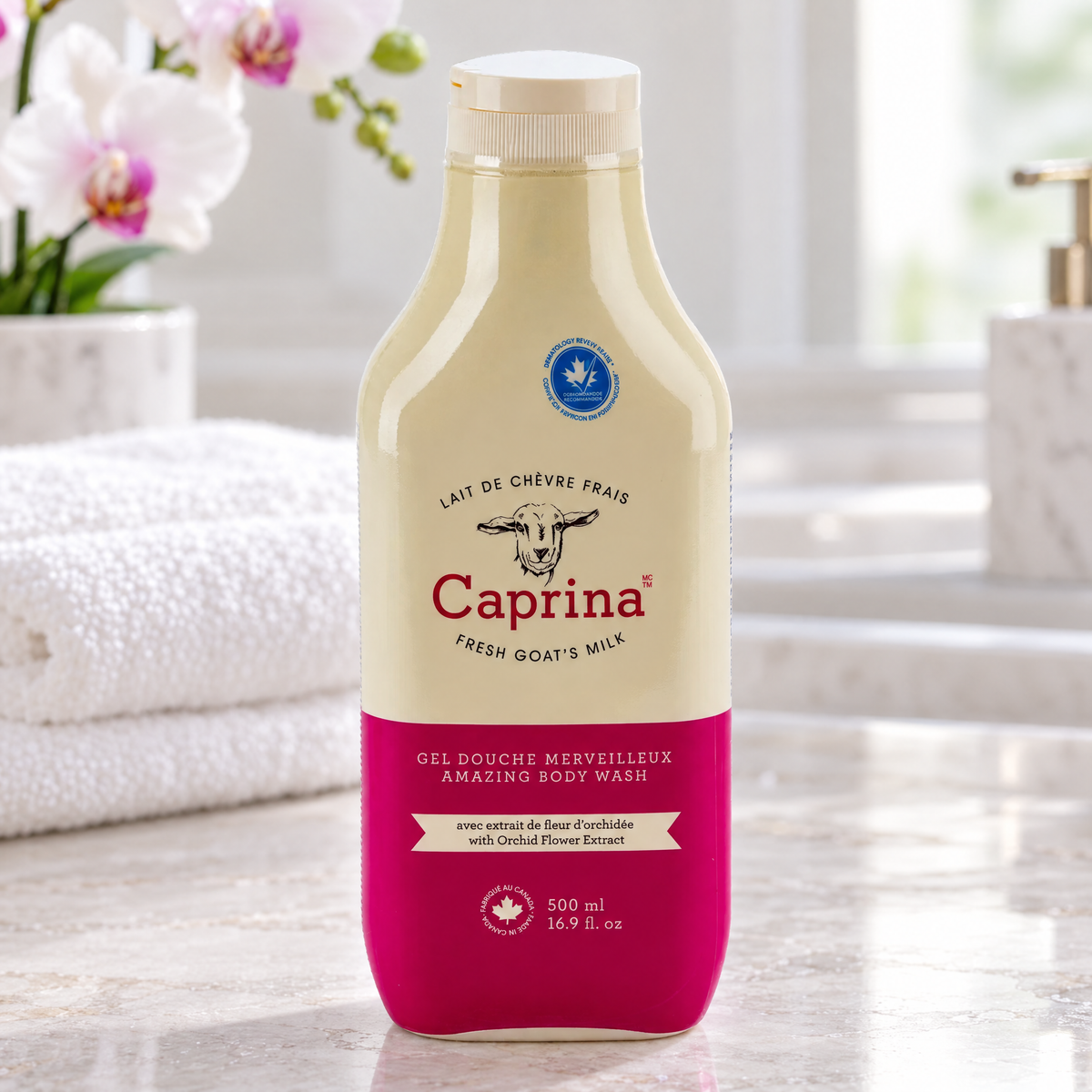 Gel douche Caprina à l’extrait de fleur d’orchidée dans une salle de bain lumineuse | Caprina Orchid Flower body wash